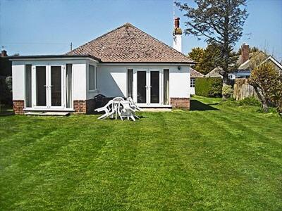 Вилла The Glade Ferring Экстерьер фото